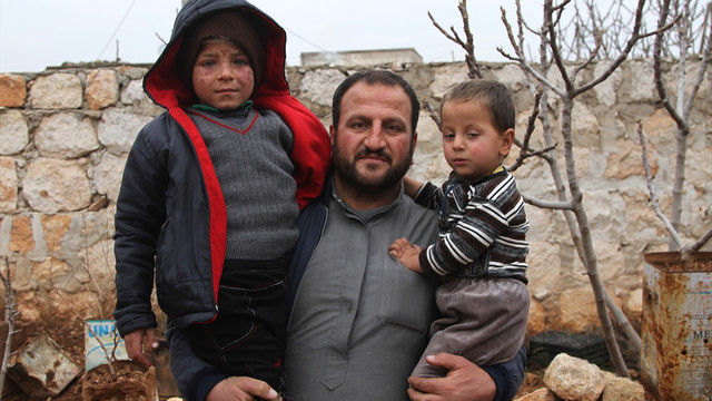 Rusya'nin Suriye'de okulu vurmasi