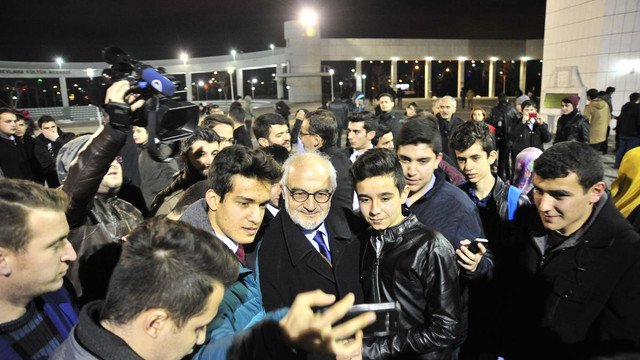 "Türkmenler için el ele" konferansı