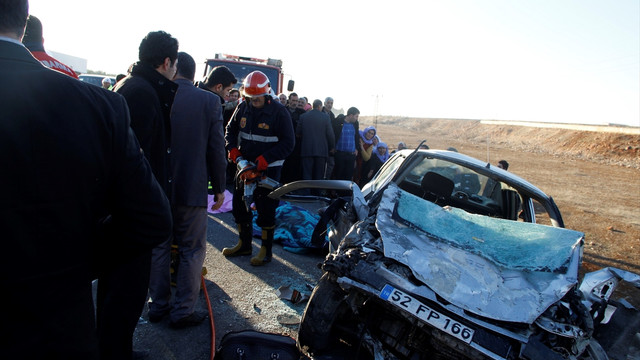 Gaziantepte vahim trafik kazası: 5 ölü 2 yaralı