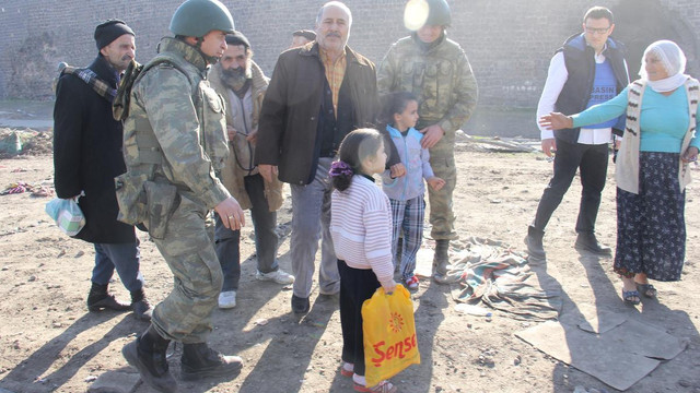Diyarbakır Valiliği terör mağduru vatandaşların bölgeden tahliyesini sağlayacak