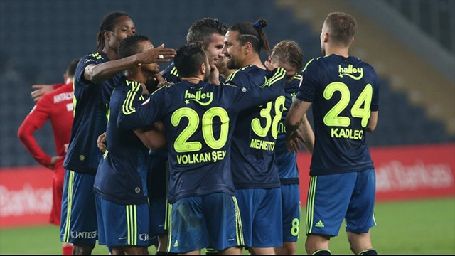 Fenerbahçe Lokomotiv Moskova maçı hangi kanalda? Fenerbahçenin son durumu!