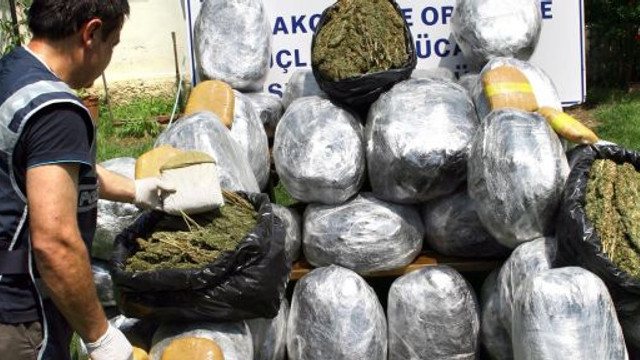 Diyarbakırda uyuşturucu operasyonu düzenlendi!