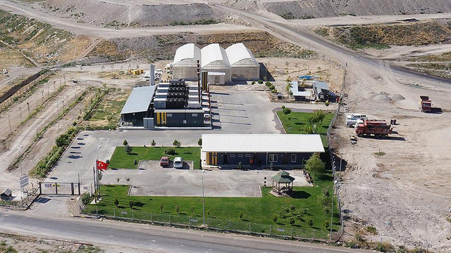 Çöpten üretilen elektrik 26 bin konutu aydınlatıyor!