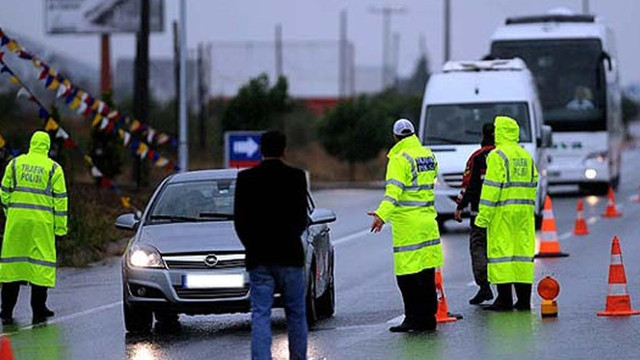 İstanbulda 1 haftada 52 bin 840 kişiye trafik cezası kesildi!