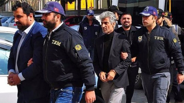 HDPli eşbaşkanlar tutuklandı