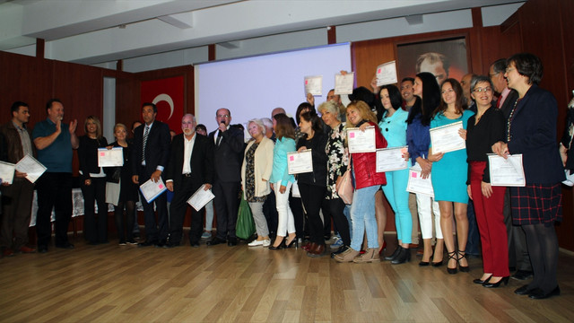 70 yaşında Türkçe öğrendi