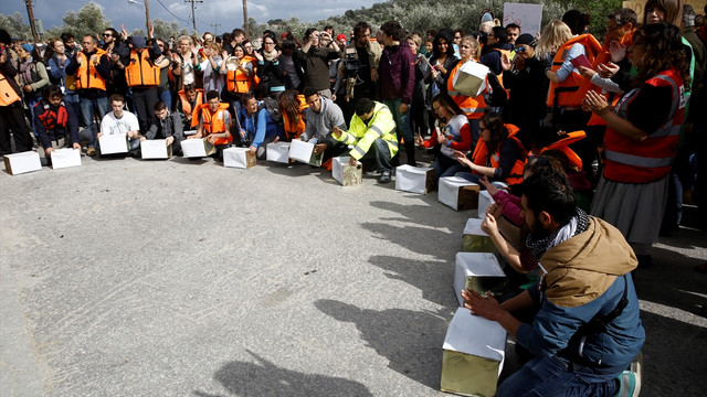 AB-Türkiye anlaşmasına Midilli'de protesto