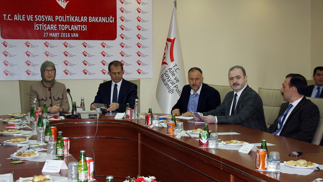 Aile ve Sosyal Politikalar Bakanı Ramazanoğlu Van'da