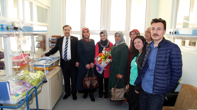 AK Parti yönetiminden Recep, Tayyip, Erdoğan bebeklere ziyaret