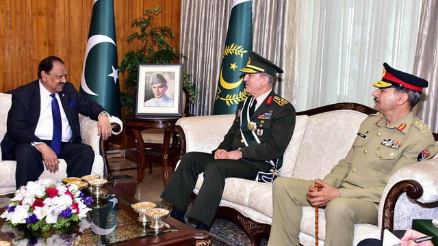 Akar'a Nişan-ı İmtiyaz madalyası