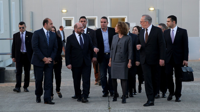 AP Başkanı Schulz Kıbrıs'ta