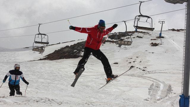 Bingöl'de kayak keyfi devam ediyor