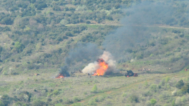 Çanakkale'de Tam Birlik Atışlı Arazi Tatbikatı