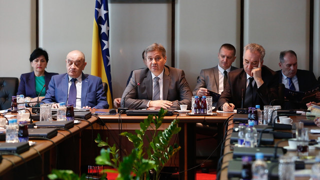 Çetnik lider Seselj hakkındaki beraat kararı