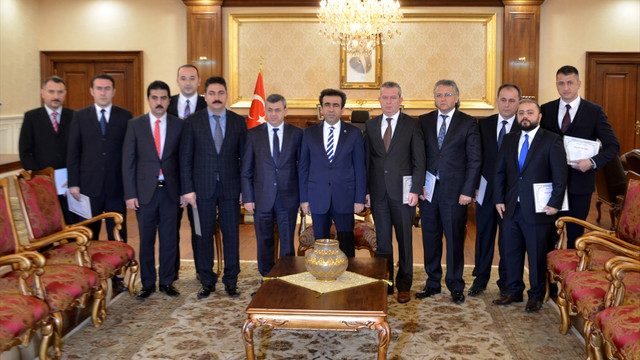 Cezaevi müdürünün silahlı saldırıda öldürülmesi