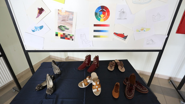 Çocukların hayalindeki ayakkabıları tasarladılar