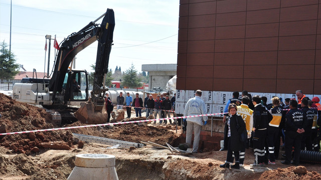 GÜNCELLEME - Denizli'de hastane inşaatında göçük: 2 ölü
