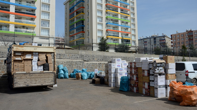 Diyarbakır'da kaçak sigara operasyonları