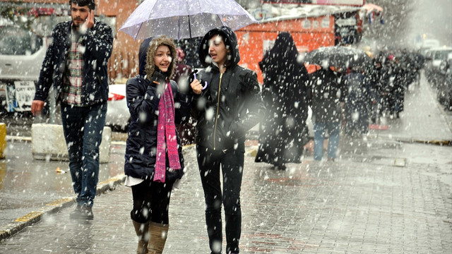 Doğu'da kar yağışı