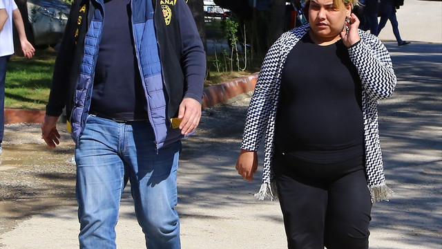 Dolandırıcılara banka hesabını kullandırdığı iddiası