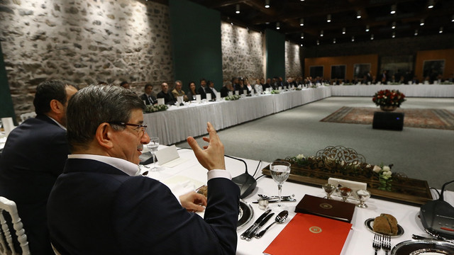 Dost Meclisi Yemeği başladı