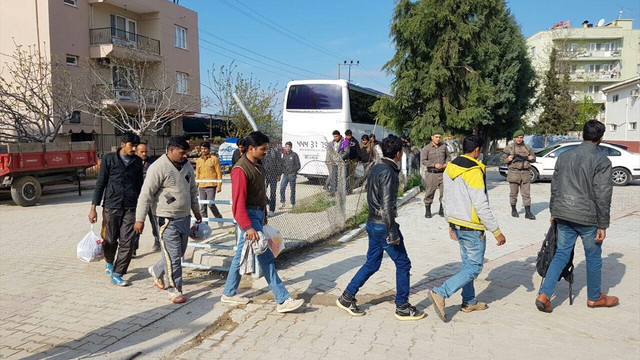 Ege Denizi'nde yasa dışı geçişler