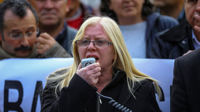 Eğitim Sen üyelerinden MEB önünde eylem