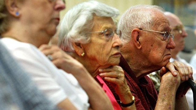 Emekliler sağlık hizmetlerine para ödemeyecek