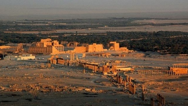 DAEŞ güçlerinden geri alınan Tedmur ilçesine tekrar yerleşme çalışmaları sürüyor