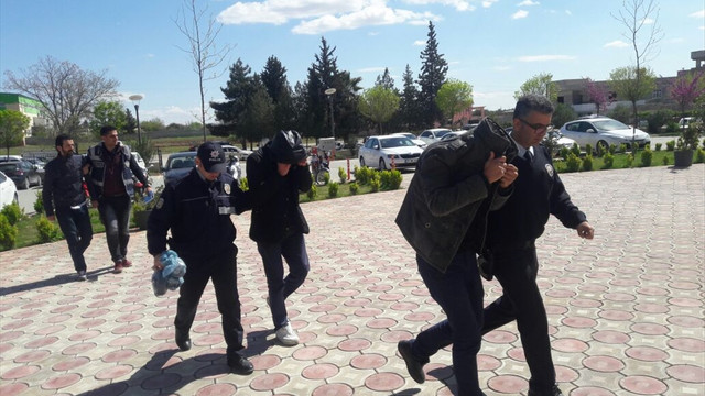 Gaziantep'te DAEŞ'e katılmak isteyen 3 kişinin yakalanması