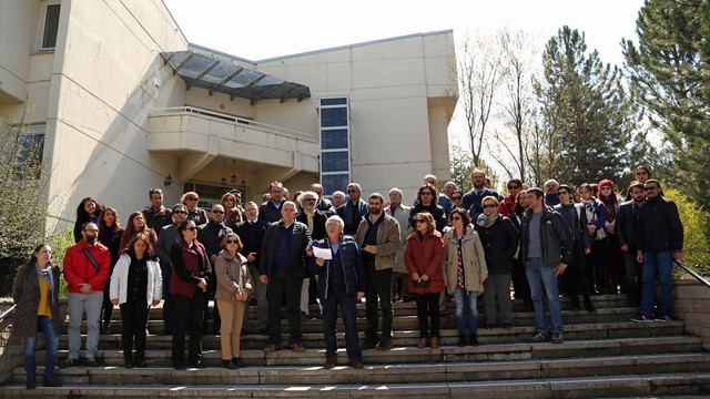 Hacettepe Üniversitesi öğretim üyelerinden itidal çağrısı