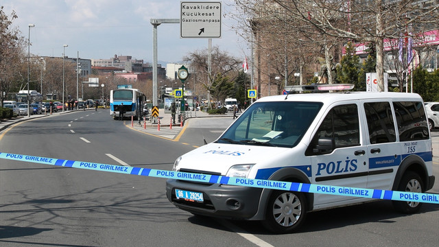 Halk otobüsünde şüpheli paket ihbarı