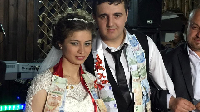 Hükümlü izin gününde evlendi