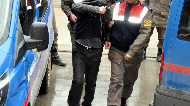 Kırıkkale'de el yapımı bombayla define arayanlar tutuklandı