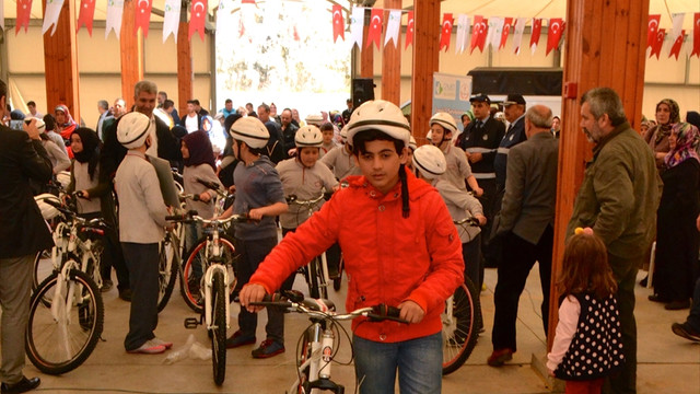 Kocaeli'de Haydi Bisikletle Okula projesi