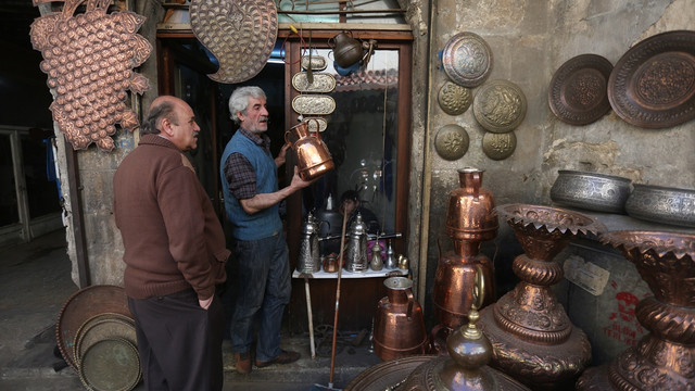 Mesleği sayesinde hayata tutundu