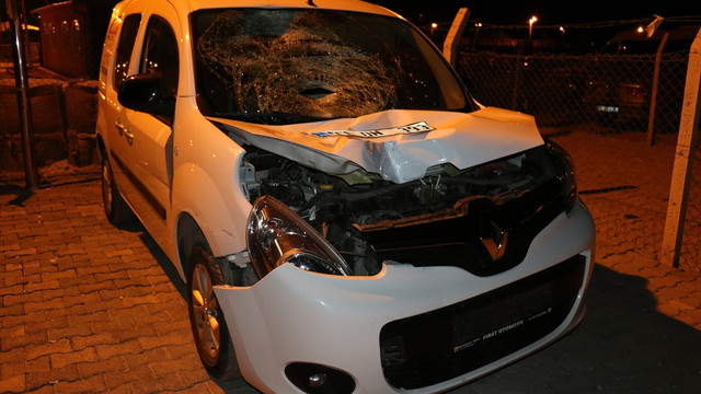 Otomobilin çarptığı Suriyeli kadın öldü, bebeği yaralandı