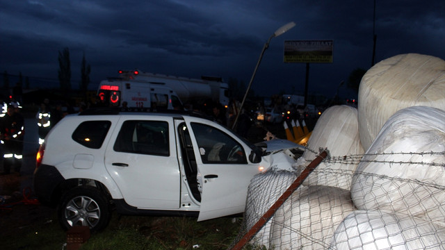 Salihli’de trafik kazası: 5 ölü, 2 yaralı
