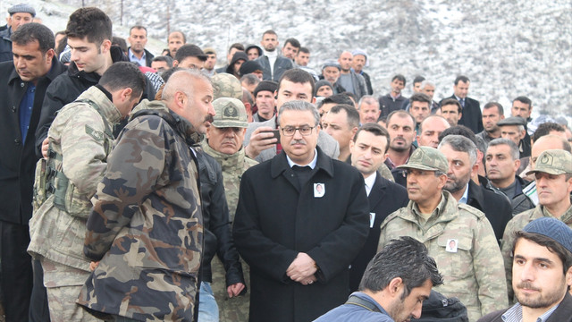 Şehitlerimizi uğurluyoruz