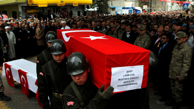 Şehitlerimizi uğurluyoruz