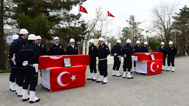 Şırnak'ta şehit polisler için tören