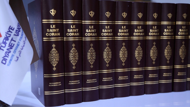 TDV'den Benin'e 2 bin Kuran-ı Kerim