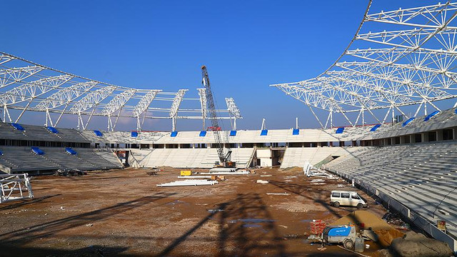 Sakaryaspor Stadının yüzde 70i tamamlandı