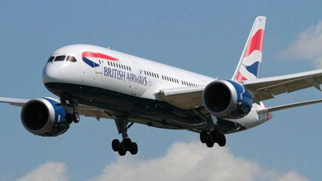 Dumandan etkilenen 2 kabin görevlisi hastanelik oldu