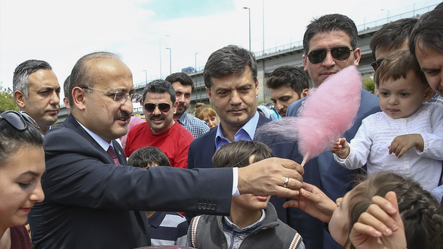 23 Nisan Ulusal Egemenlik ve Çocuk Bayramı