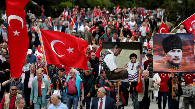ADD'den Teröre Karşı Birlik Yürüyüşü