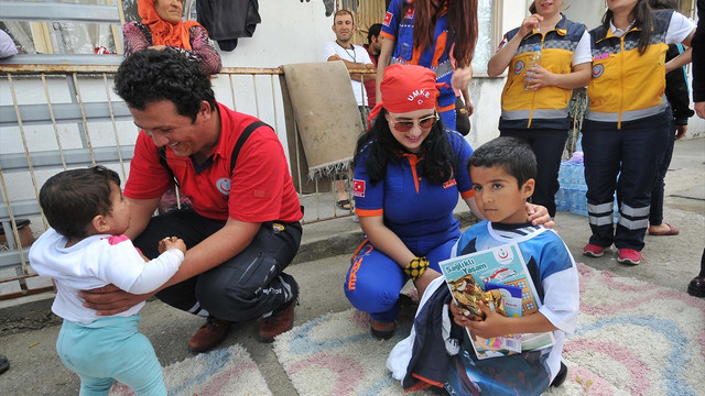 Aileleri ikna edilen Suriyeli çocuklar eğitime kazandırılıyor