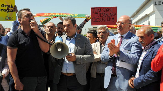 Akademisyenlerin terör örgütü propagandası davası