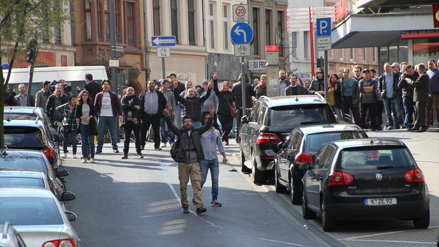Almanya'nın 7 büyük kentinde terör karşıtı gösteriler