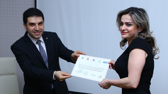 Azerbaycan'da Hoşgeldin Bebek projesi